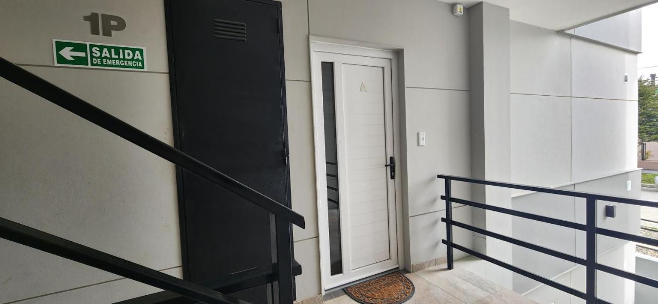 Pey Kau Apartment Ushuaia Ngoại thất bức ảnh